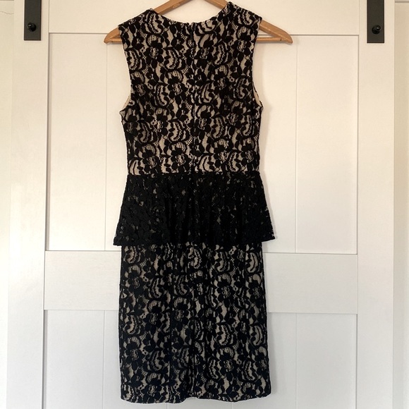 Bebe Dress - Picture 2 of 4